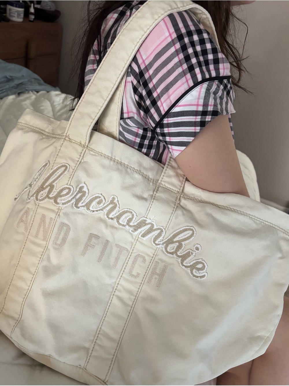 Abercrombie & Fitch Cream Canvas travel/ sleepover tote with Pink Stripe Lining